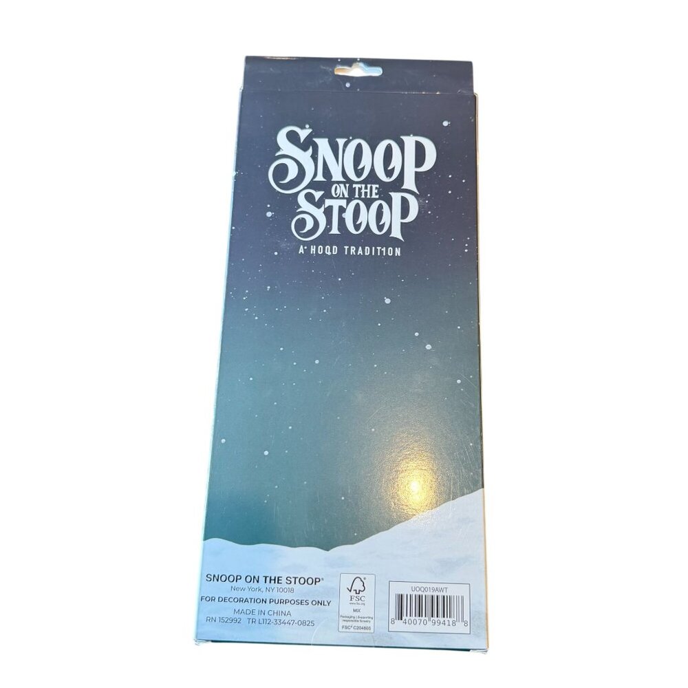 Snoop On The Stoop Expansion Pack Red Hoodie & Teddy Bear Outfit Christmas Doll - Picture 4 of 4